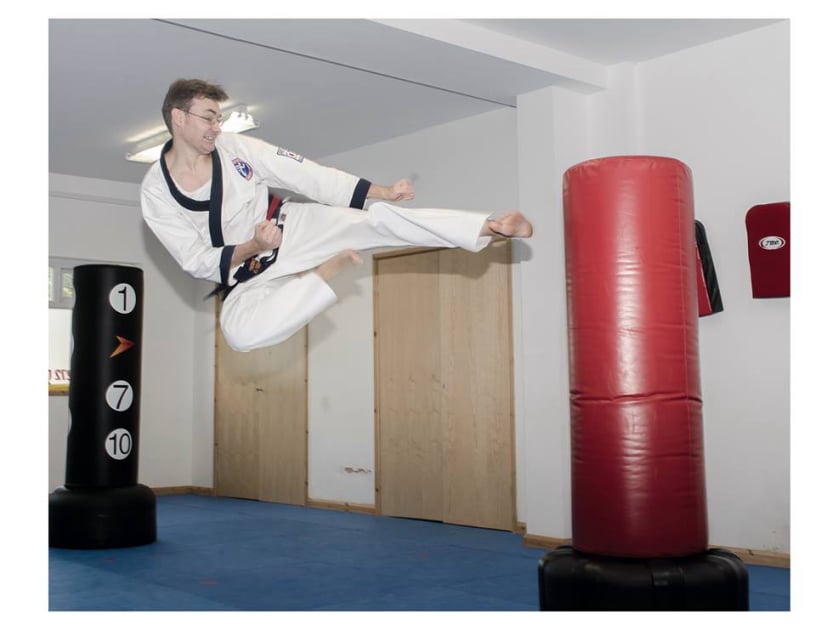 Kicking Wavemaster